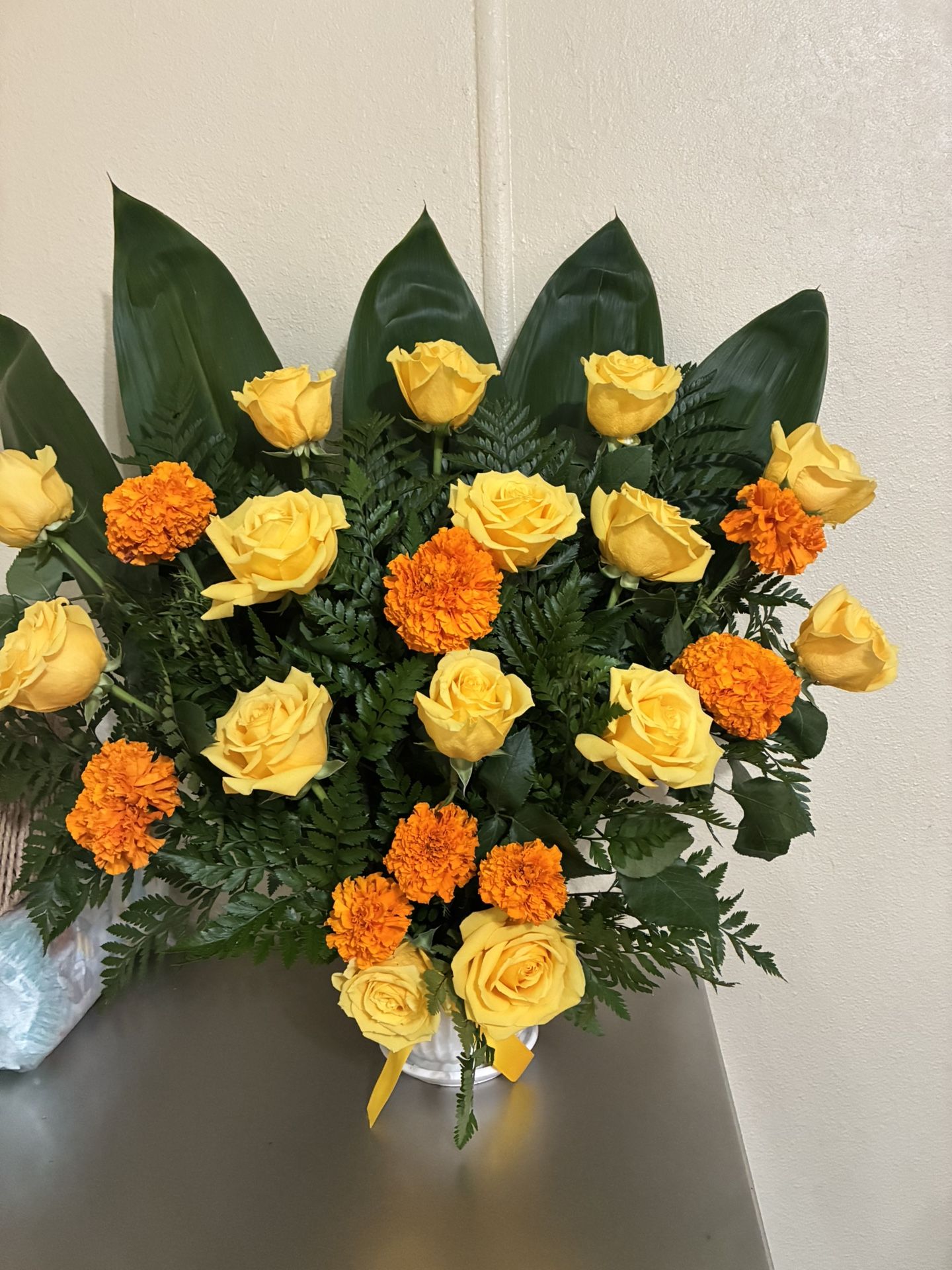 Flowers / Flores / Arrangements/ Bouquet  / Roses /