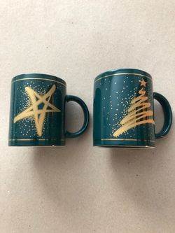 Christmas time Coffee / Cocoa Mugs (2)