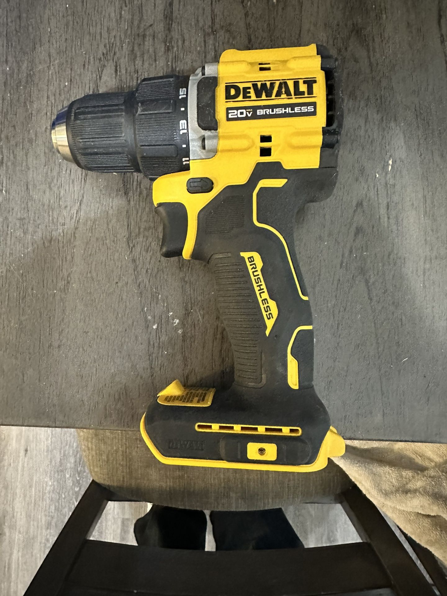 Dewalt 20v Brushless Atomic Series Drill/driver