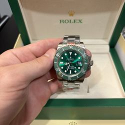 Brand New Watches ! Box & Papers