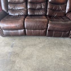 Leather Couch./ recliner