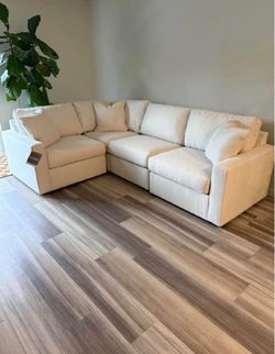 4 - Piece White Modular Couch