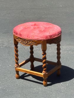Antique ottoman