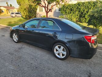 Toyota camry 2014