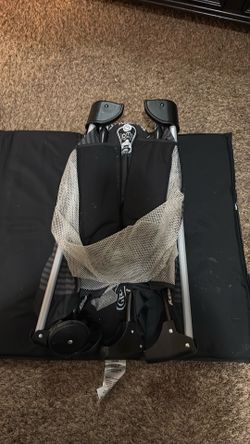 Playpen graco