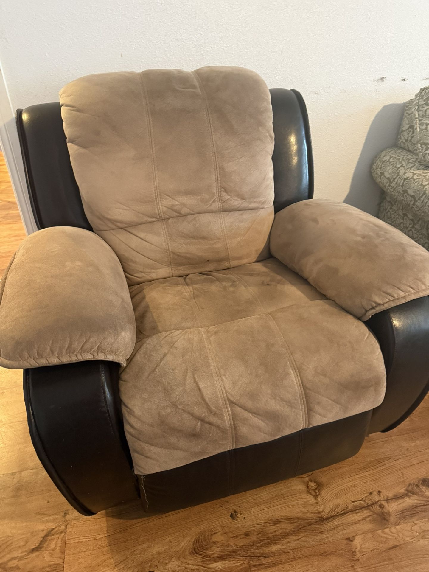 Reclining Chair