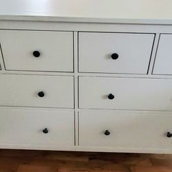 Ikea Hemnes Dresser (White Stain Color)