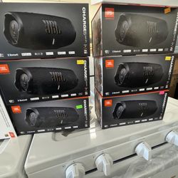 JBL Charge 5  Portable Wifi New 