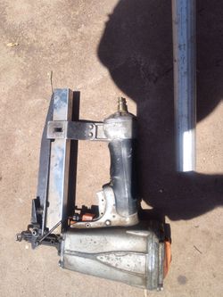 AIR NAIL GUN USED