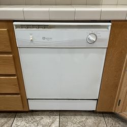 Maytag Dishwasher