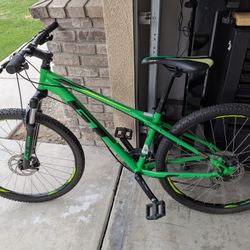 Mountain Bike GT Aggressor 29" Wheels