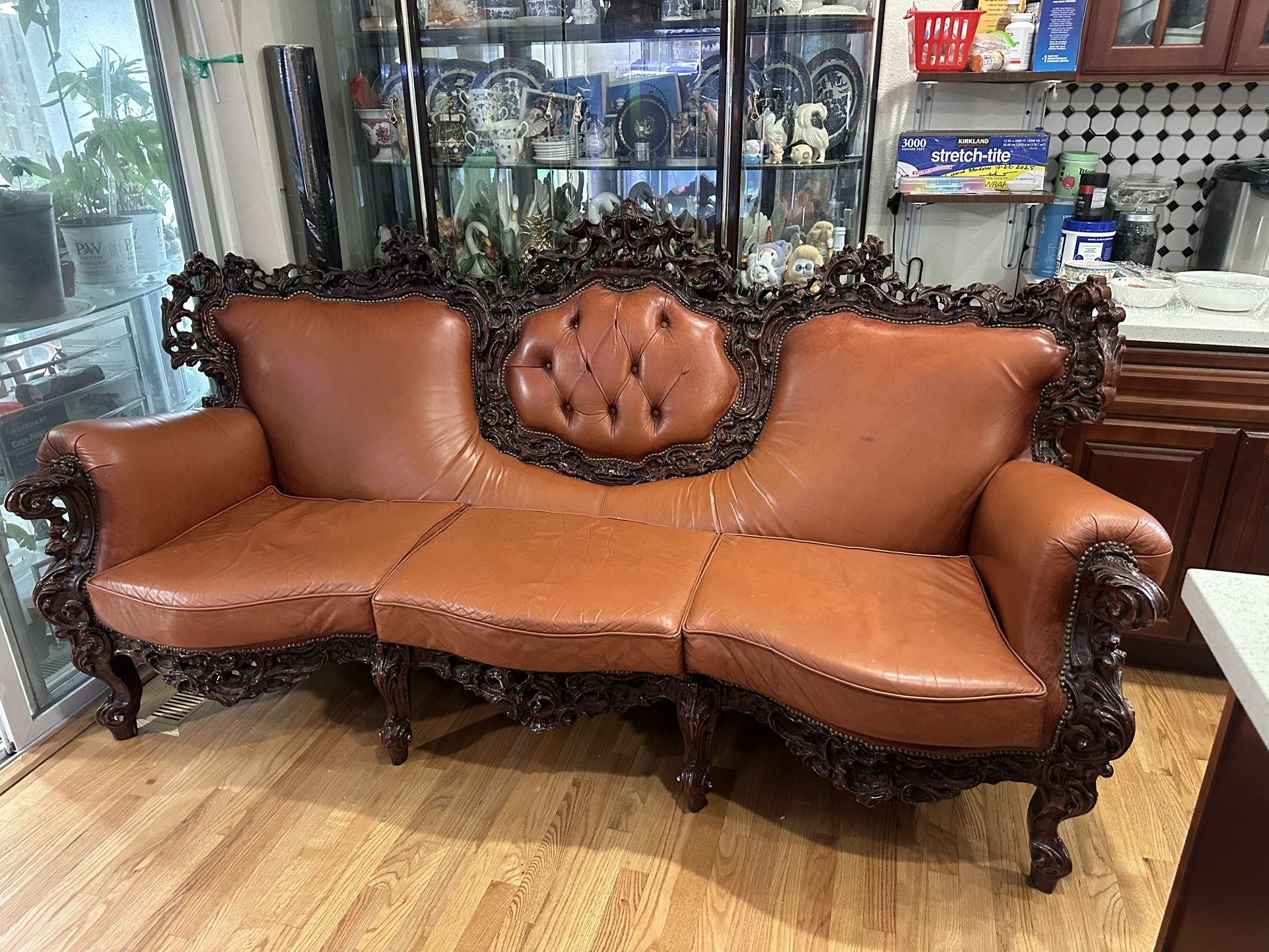 Italian Style Sofa Set 