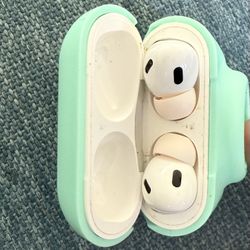 Apple AirPod Pro 2nd Gen With Case 