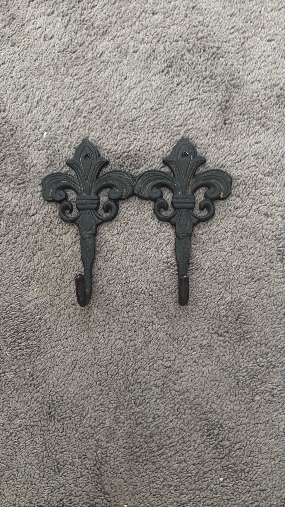 Cast-Iron Hanging Wall Art