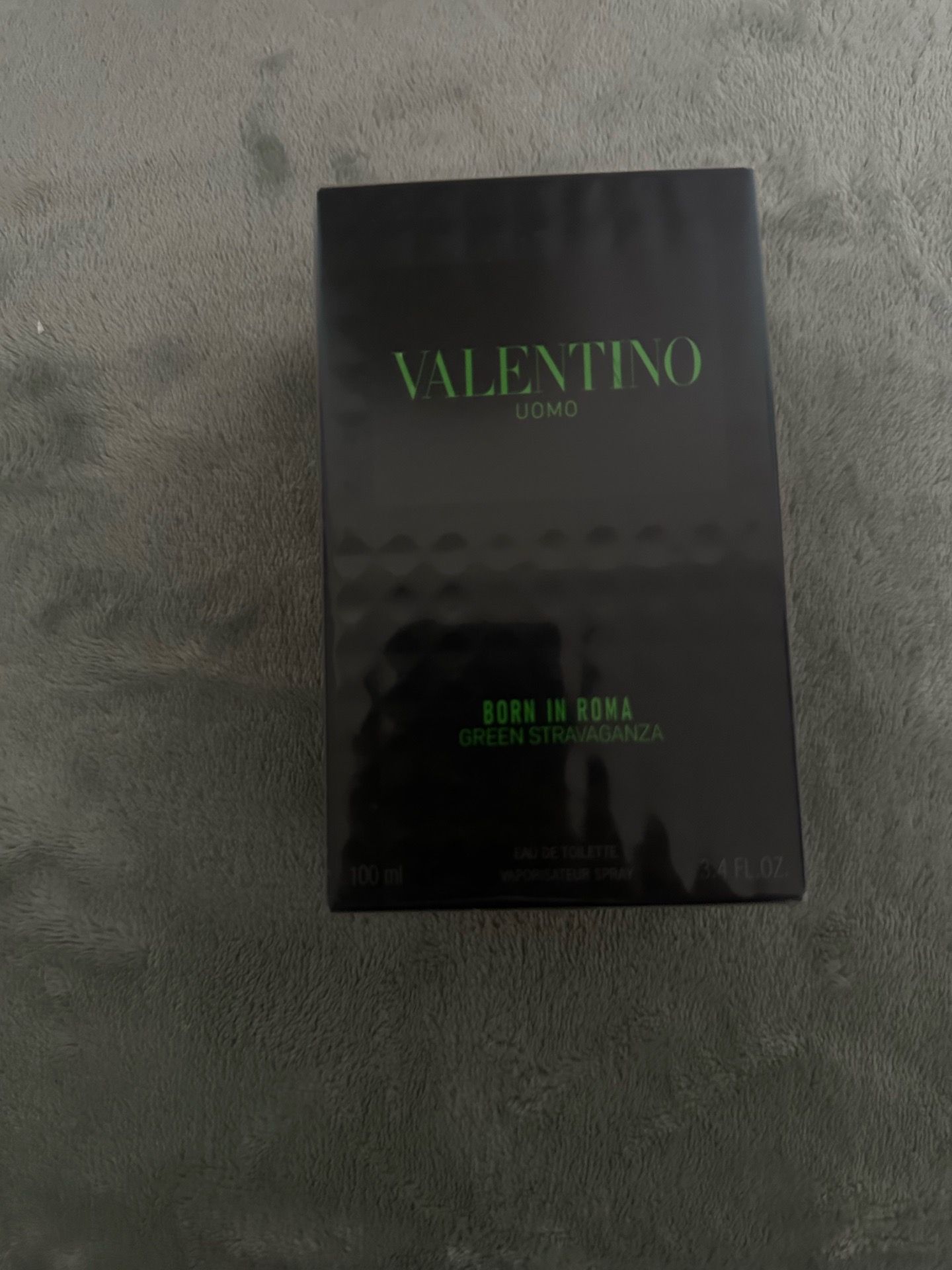 Valentino green stravaganza