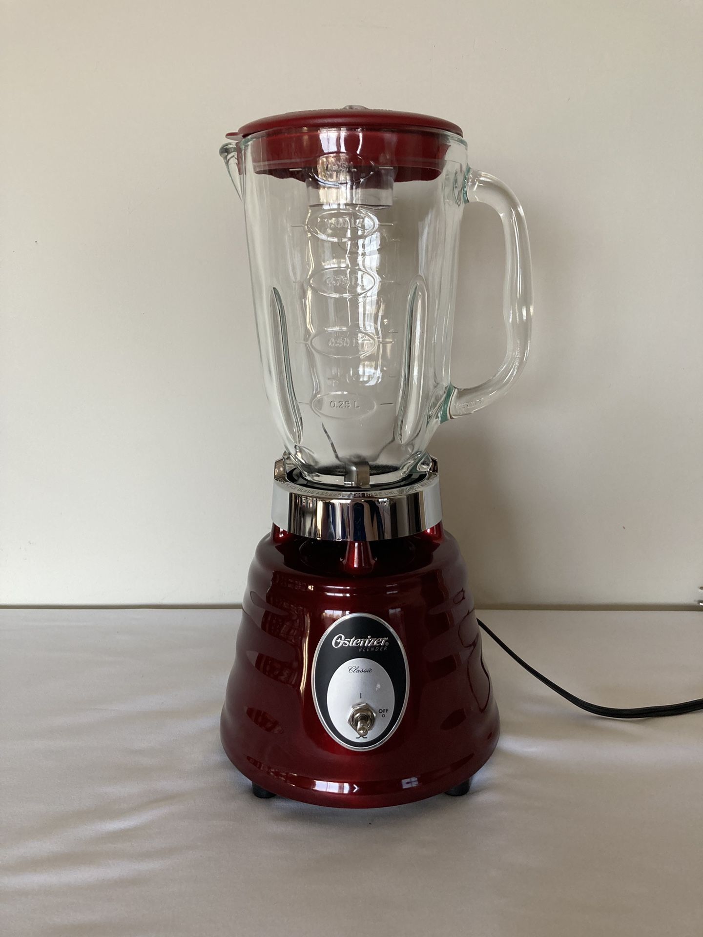 Osterizer Retro Red Beehive 5 Cup/1.25l Blender 564A