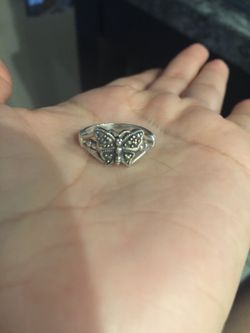 925 sterling silver butterfly ring with marcasite stones size 6.. $16
