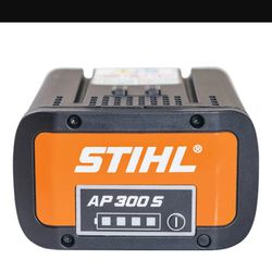 STIHL AP300s  battery brand new in box