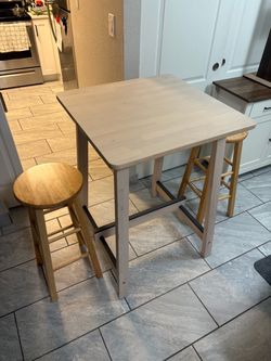 Table set