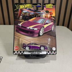 Hot Wheels Premium Custom '01 Acura Integra GSR 1:64 - Boulevard #107