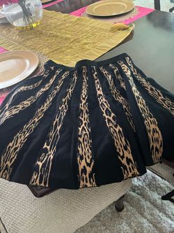 Leopard knit skirt