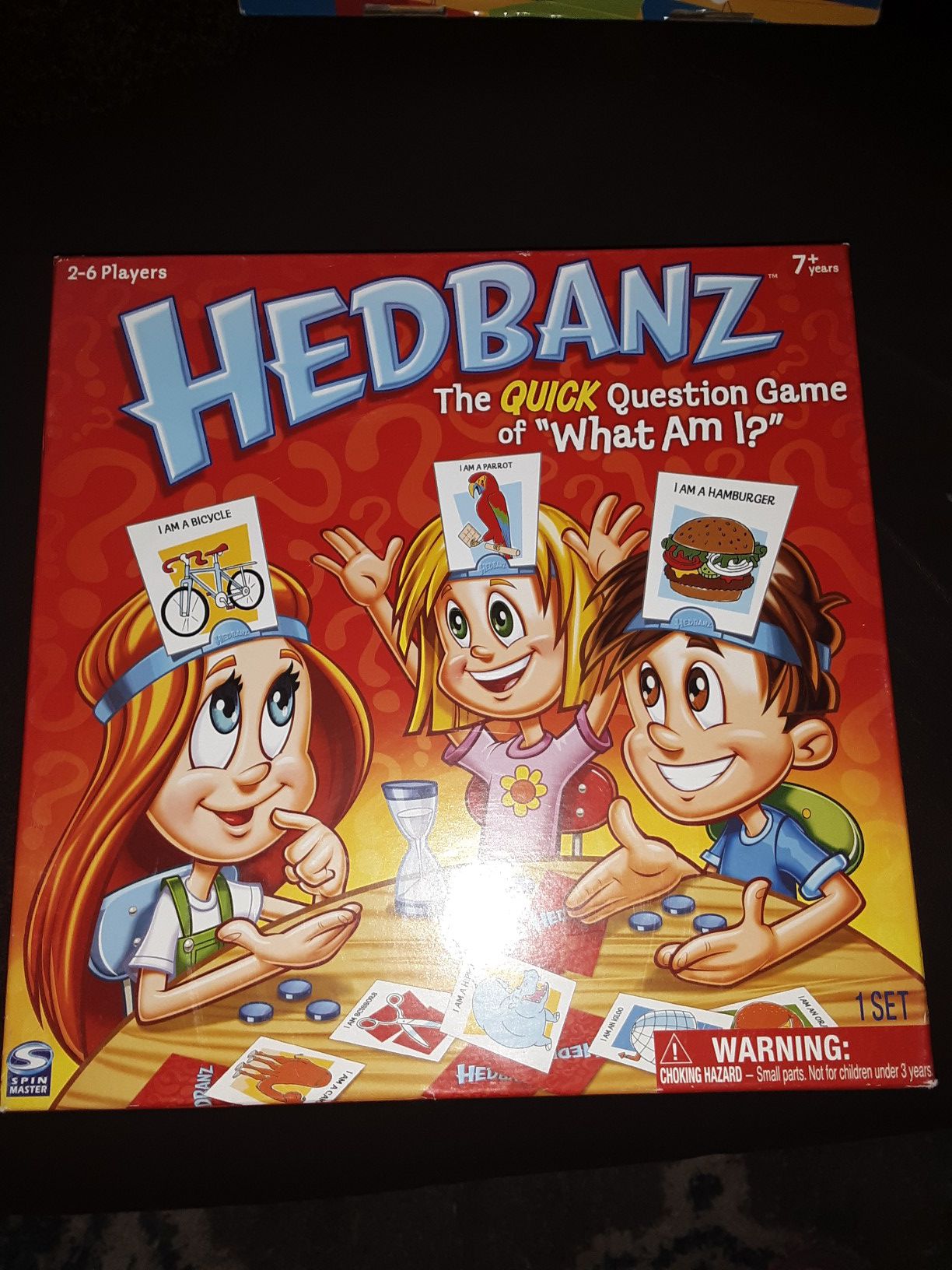 Hedbanz board game for kids never played has all pieces