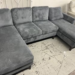New Duo Chaise Sectional.  Grey Corduroy Fabric.  58x100x58.  Free Delivery!