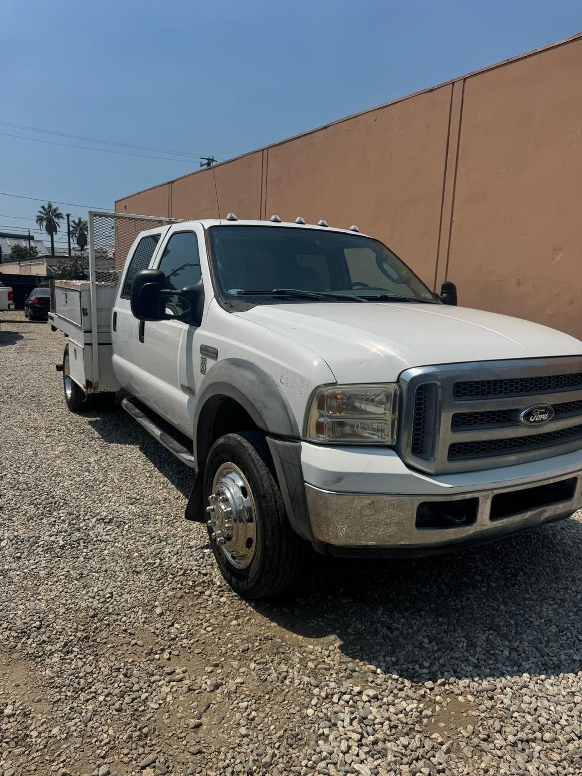 2005 Ford F-550