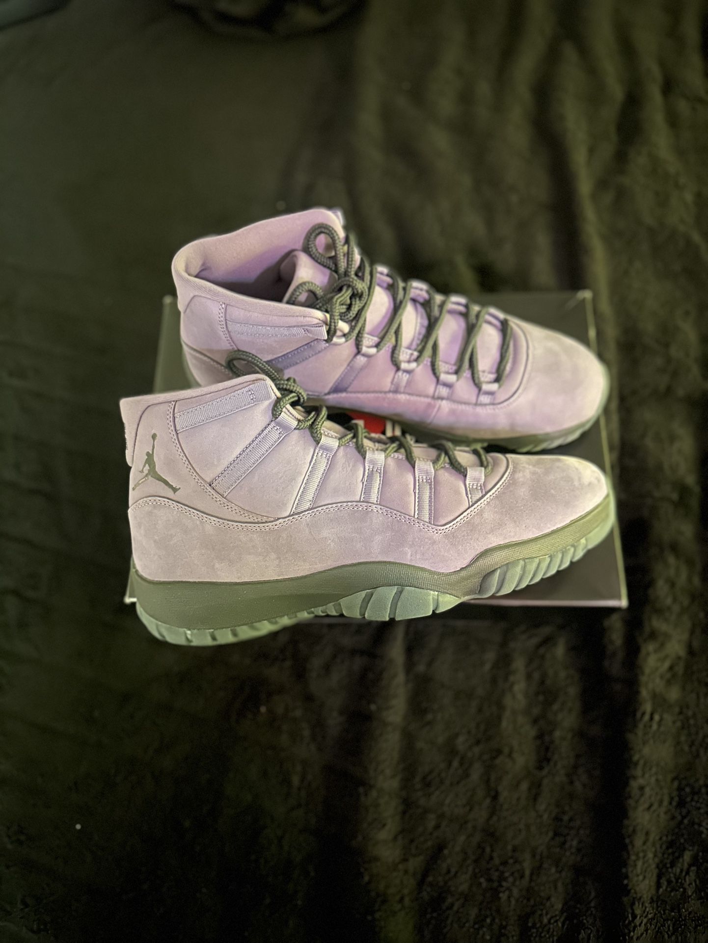 Air Jordan 11 “Mojave” Size 14