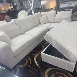 Ivory 3pc Sectional Set w/built-in USB port and Storage Ottoman