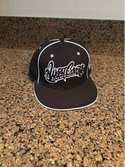 New Era “WestCoast Customs “ New Fitted Cap Size 7.5 (Black & White Combo)