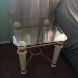 Set Of 2 Side Tables 24 Wide 24 Height