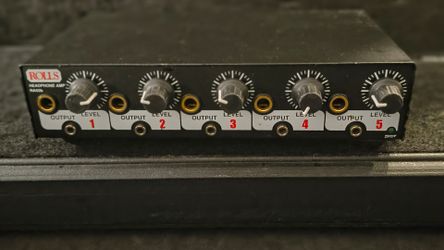 Rolls RA53b 5 CH Headphone Amplifier 1/2 Rack