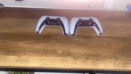 PS5 controller