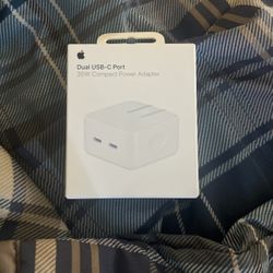 Dual USB-C port