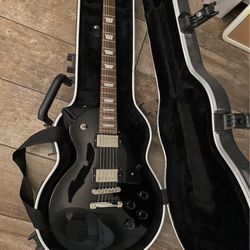 Epiphone Les Paul Studio + Fitted Hard Case