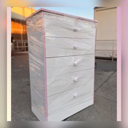 5 drawers dresser /Five drawers dresser