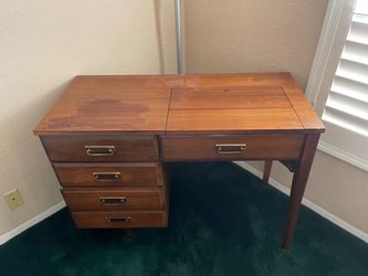 Mcm singer sewing table 1960’s