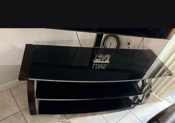 TV Stand Like New