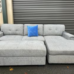 Sectional Couch 