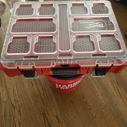 Milwaukee Packout 11 Compartment 