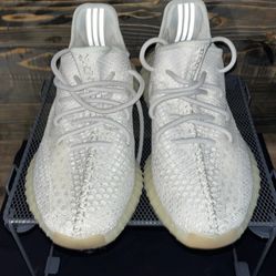 Adidas Yeezy Boost