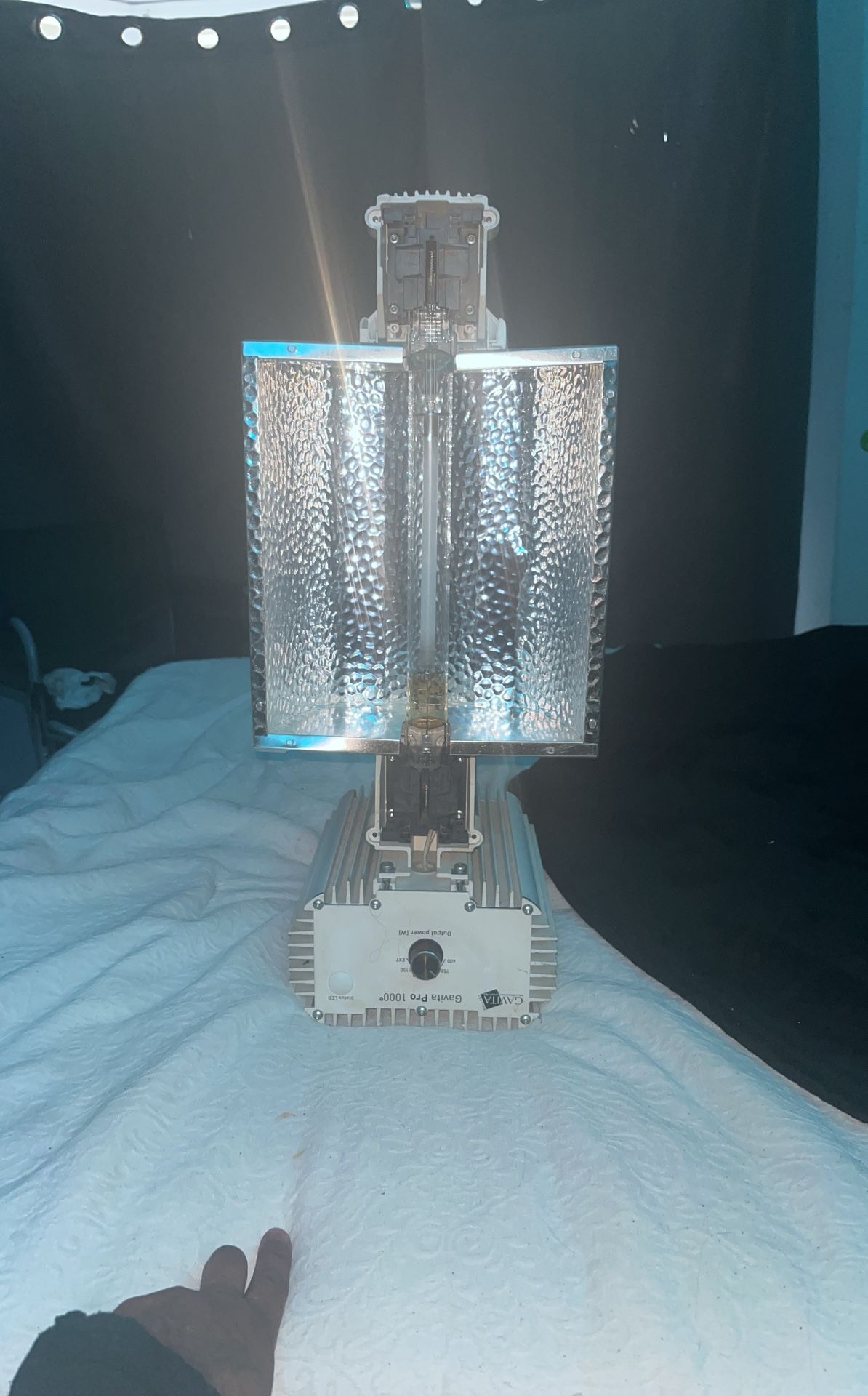 LIGHT FOR GROWERS