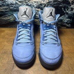 Air Jordan 5 Retro SE UNC 