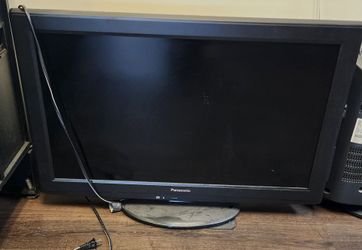 FREE! PANASONIC 36" & 32" TVs