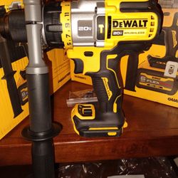 Dewalt 20v  Flexvolt Advantage 3 Speed Hammer Drill..Tool  Only 