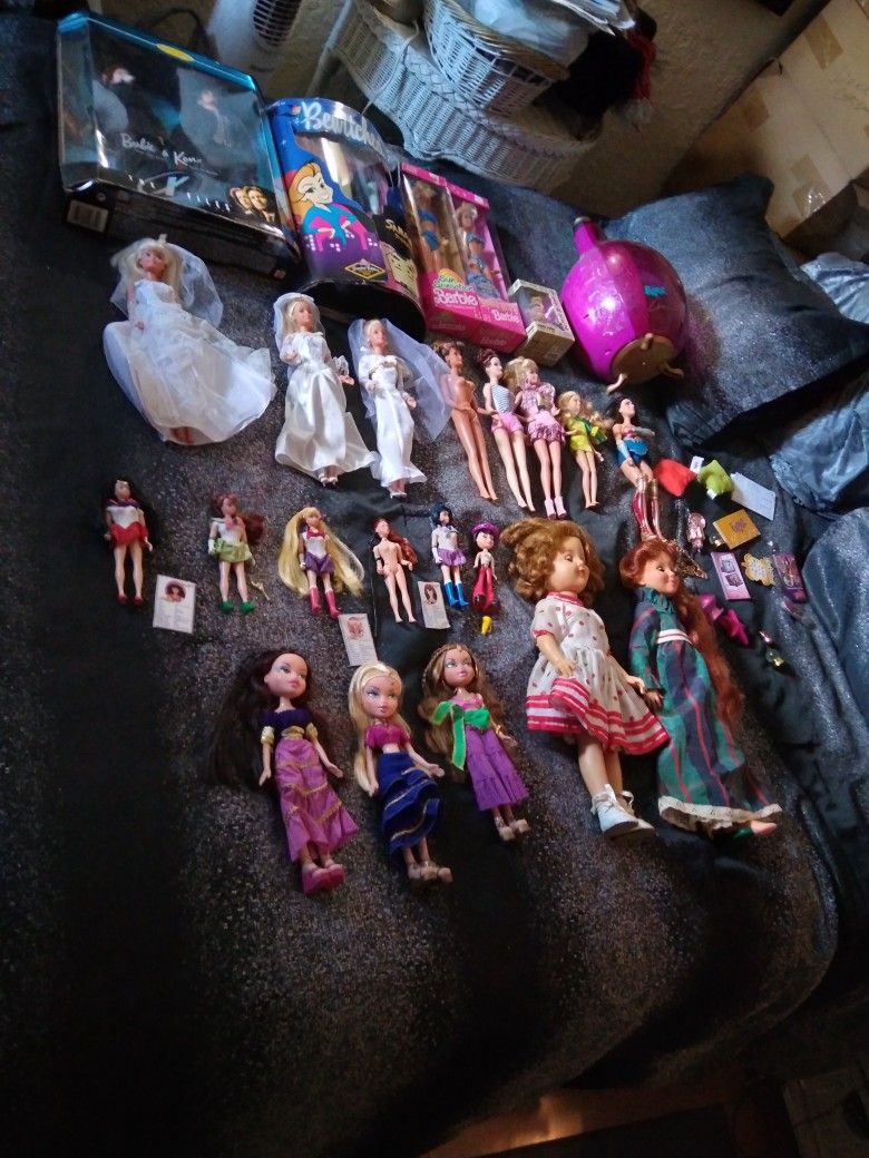 Barbie X Files Bratz Genie Sailor Moon Wonder Woman Bewitched Crissy Jazzie Doll Lot 