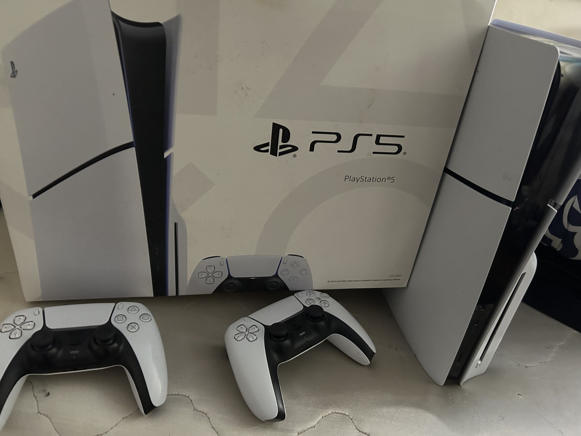 PS5 WITH FULL SET