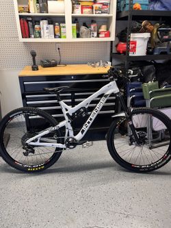 2016 T275 27.5er Intense Mountain Bike 