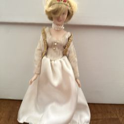 Porcelain Doll- Princess Diana